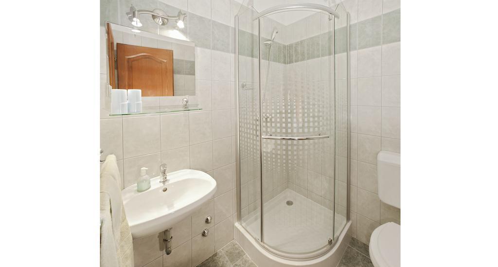Hotel Hubertus Zebegény Szoba fotó