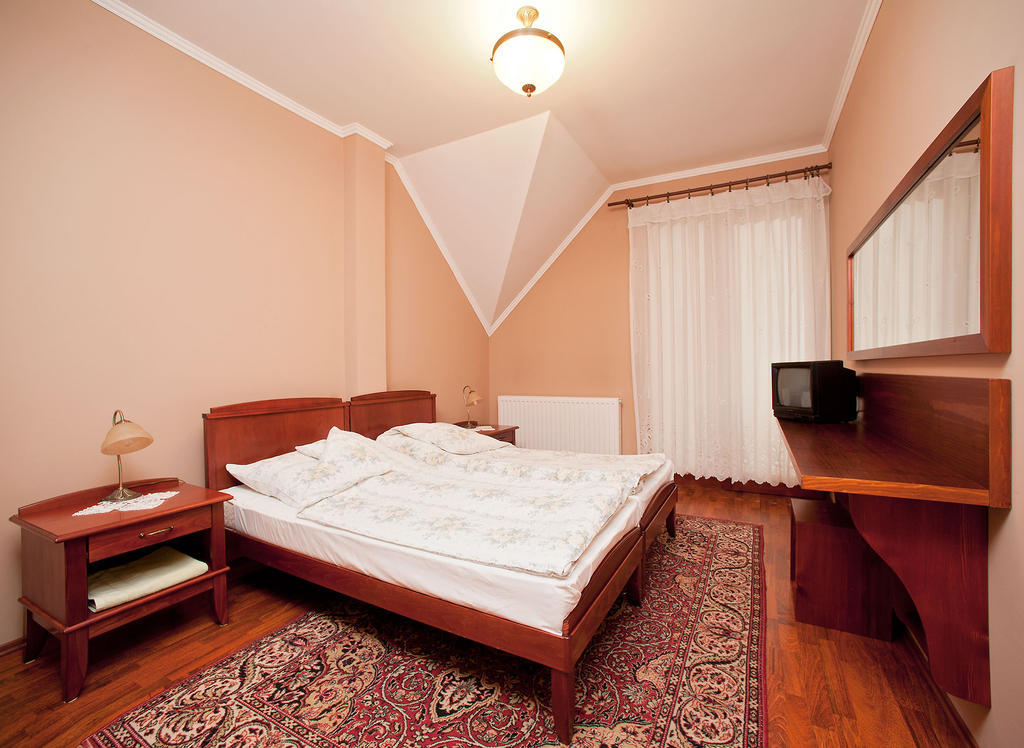 Hotel Hubertus Zebegény Kültér fotó